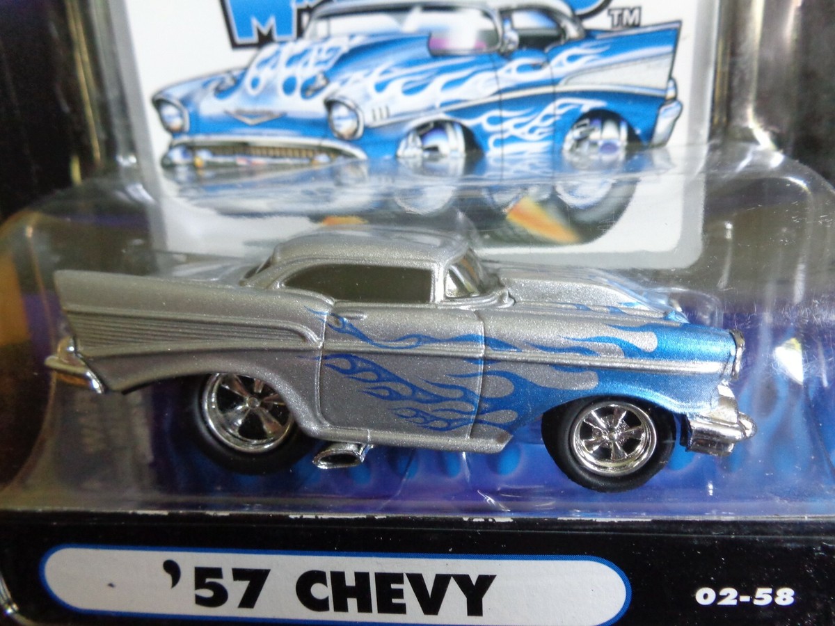 1957 CHEVY BEL AIR SILVER WITH BLUE FLAMES MUSCLE MACHINES 1/64 | eBay