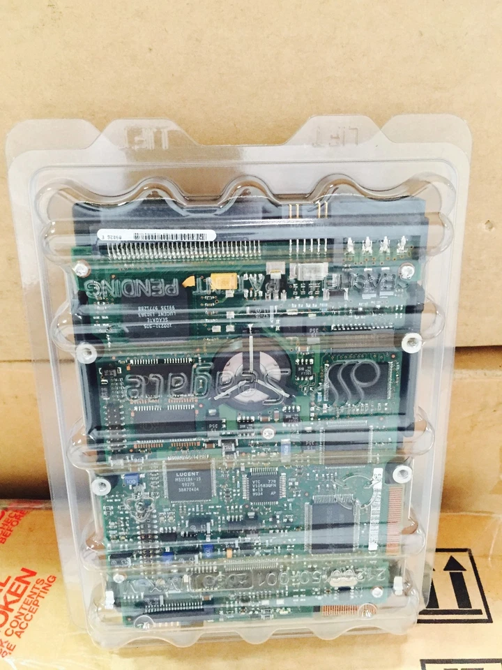 *New* Seagate (ST34573LW) 4GB, 7200 RPM, 3.5" SCSI 68-PIN Internal Hard Drive - Image 3 of 4