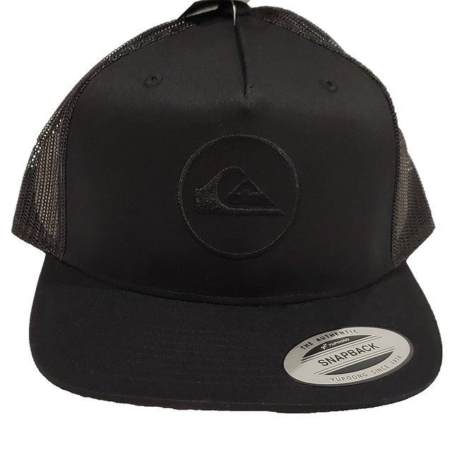 black quiksilver hat