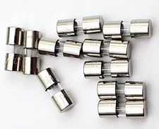 Lot of 10 Littelfuse 301 Glass Fuses 5 Amp 32 Volt Fast Acting 1/4" x 5/8"