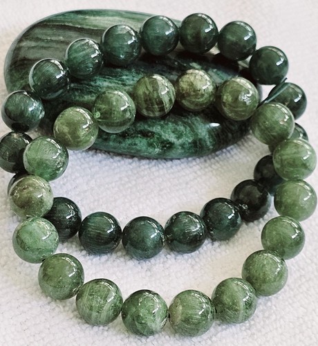 Natural Green Apatite Crystal Bracelet 12mm - Picture 2 of 6