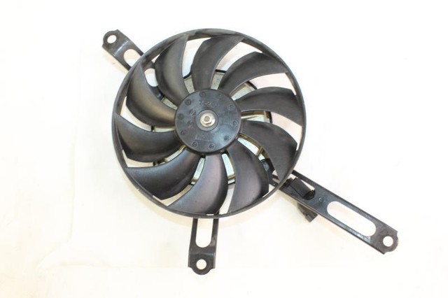 Двигатель honda pc40e
