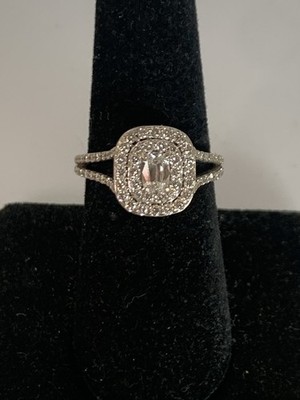14k white gold diamond halo ring center diamond apx .25pt