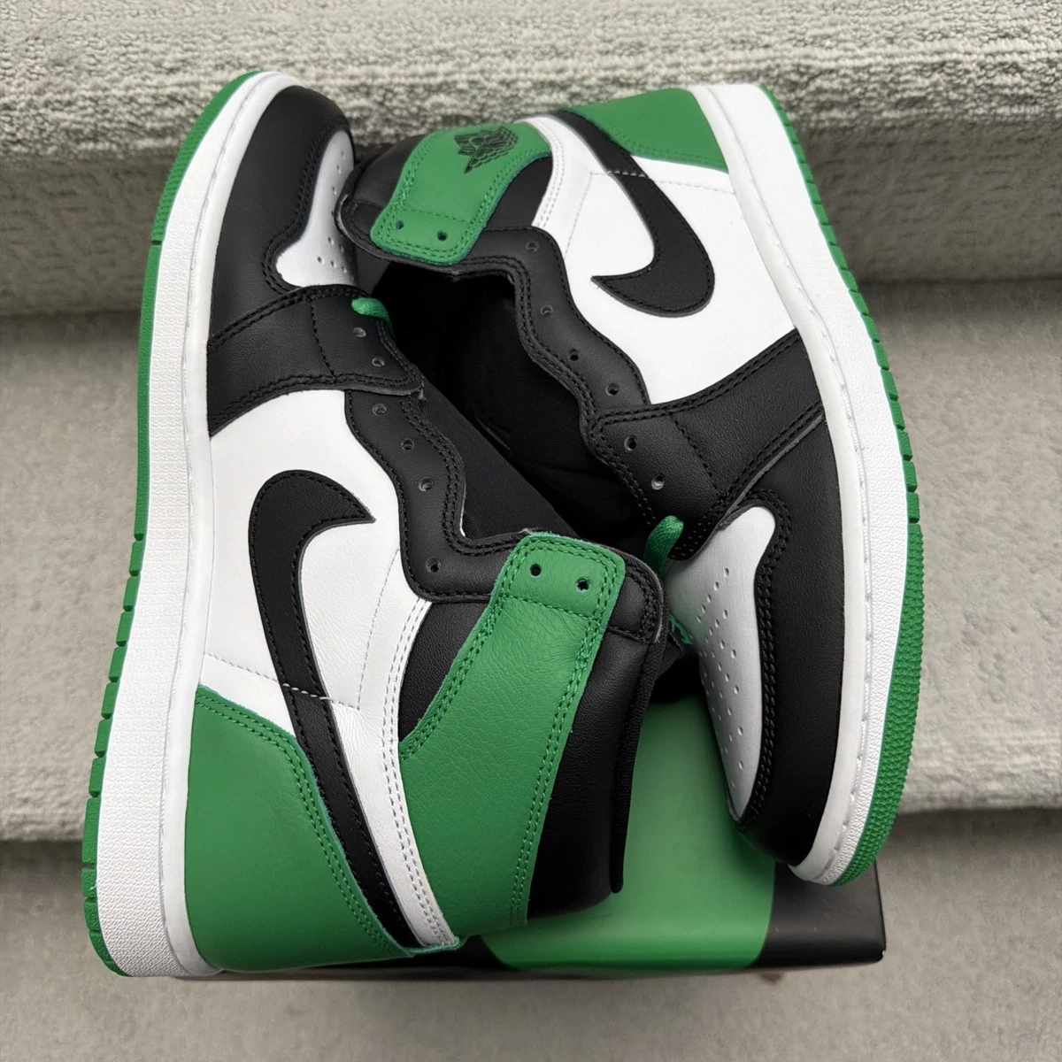 Jordan 1 Retro OG High Lucky Green - огромный выбор по лучшим