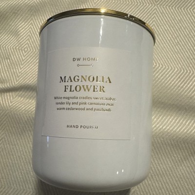 DW Home Magnolia Flower candle 8.8 oz
