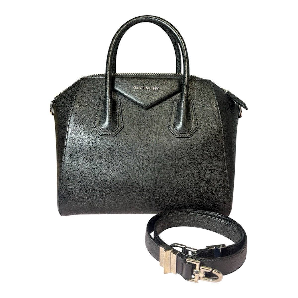 Givenchy Black Leather Medium Antigona Bag