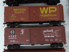 LOT of 11 HO Scale Athearn Accurail & Other C&O B&O GTW WP & More Freight Cars — photo 3