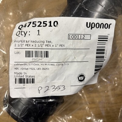 Uponor Expansion ProPEX Q4752510 Reducing TEE 2 1/2  X 2 1/2  X 1  PEX