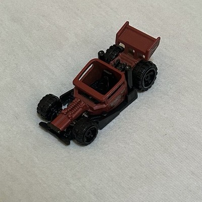 Hot Wheels Bone Speeder (Satin Dark Red / Maroon - 2022 Track Stars #5)