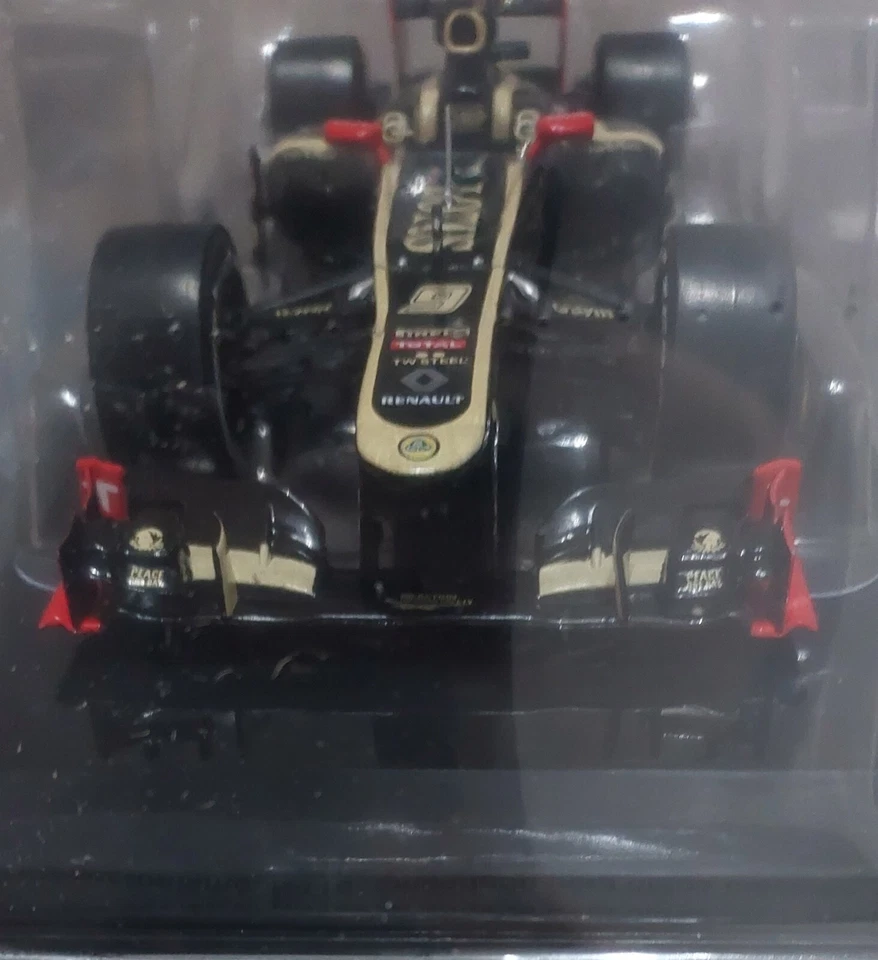 Leggendarie Auto Da Corsa di Kimi Räikkönen Del 2012 modello in scala 1:24  - Immagine 3 di 4