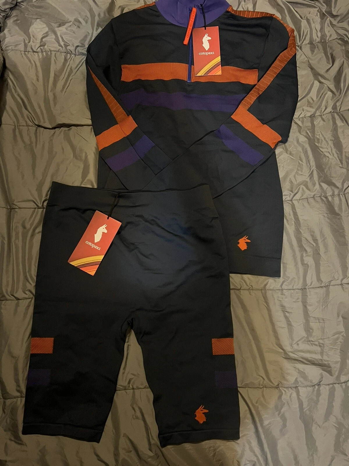 Debajo Seamless Baselayer - Men's Top And Bottom Medium / Navy/ Orange/ Purple