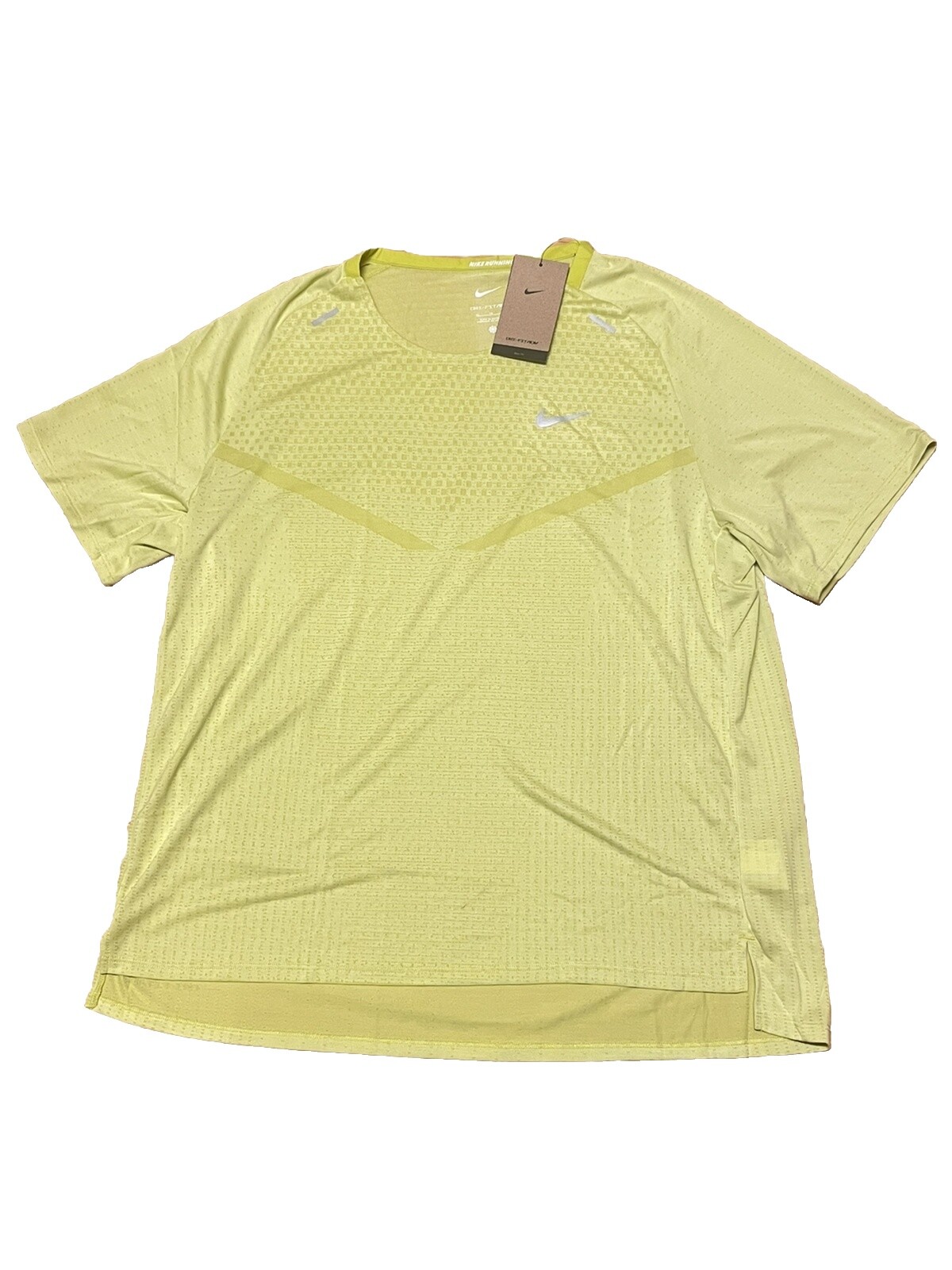 25+ Nike Dri FIT Adv Run Division for sale | Updated Oct 2026