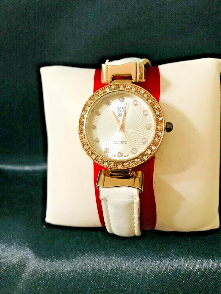 NY AND COMPANY GOLD TONE LADIES WATCH WITH CRYSTALS  display picture 3