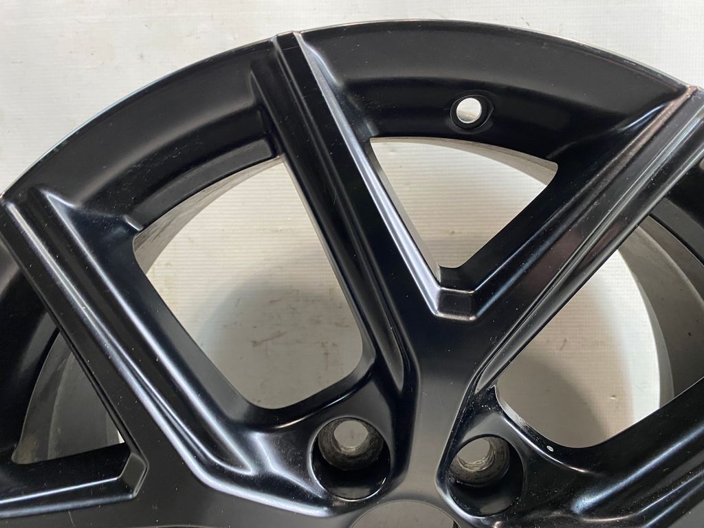 Toyota Rav 4 (XA50) 2019 R18 Leichtmetallfelgen 4261142700 