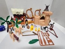 Liberty Imports Classic Wild West Cowboys Indians Plastic Figures Playset AS IS*