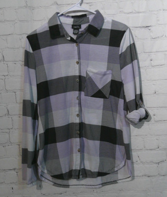 Womens Multi Color rue21 Roll Tab Button Up size M
