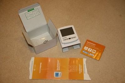 HEATMISER SLIMLINE DIGITAL KABELGEBUNDEN PROGRAMMIERBAR ZENTRALHEIZUNG THERMOSTAT BOXED