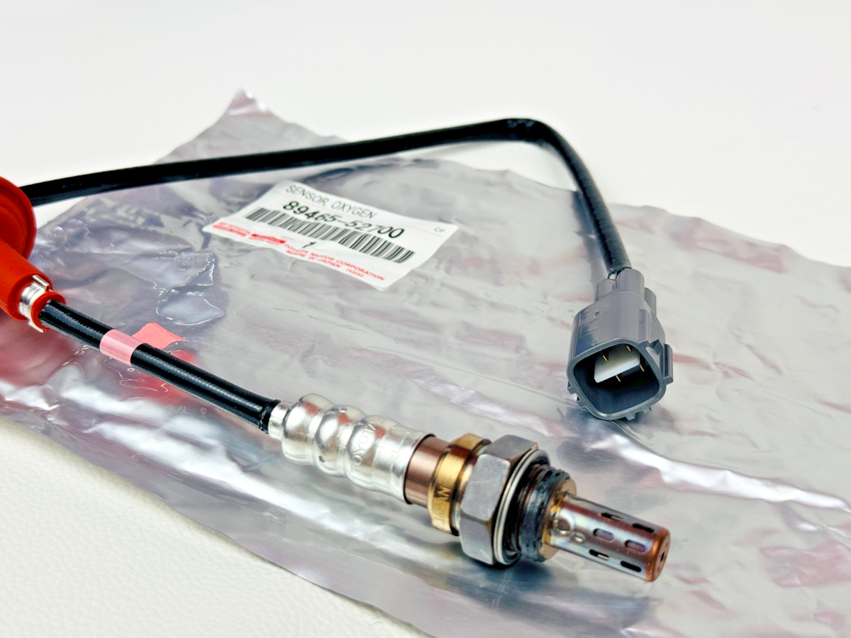 89465-52700 TOYOTA GENUINE SENSOR, OXYGEN NO.2 8946552700 NEW OEM