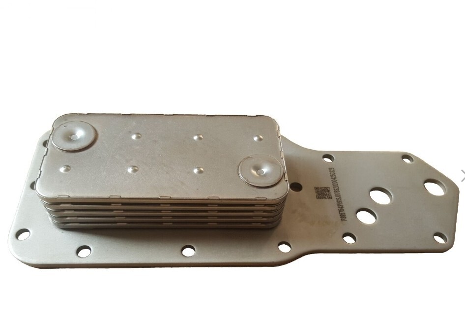 CORE COOLER OIL COOLER 5 PLATE 4B For Cummins 3957543 3904320 