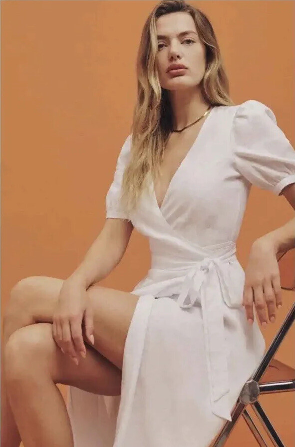 New with tags Reformation Weiss White Linen Wrap Dress size