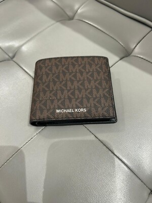 Michael Kors Men's Cooper Billfold with Passcase Wallet Brown