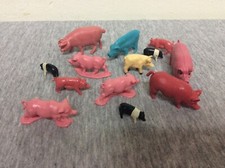 Vintage Made In Hong Kong Plastic Toy Animal Farm Pigs Lot