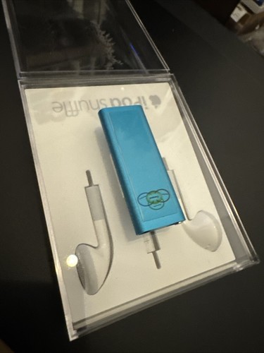 Apple iPod shuffle 3. Generation Metalic Blau (2GB) - Bild 3 von 3