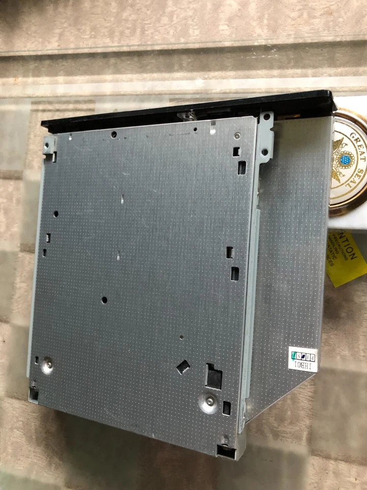 Gateway M520 M6000 M6810 M2352 7000 7322 7426 CDRW/DVD con bisel y soporte Foto 3 de 4