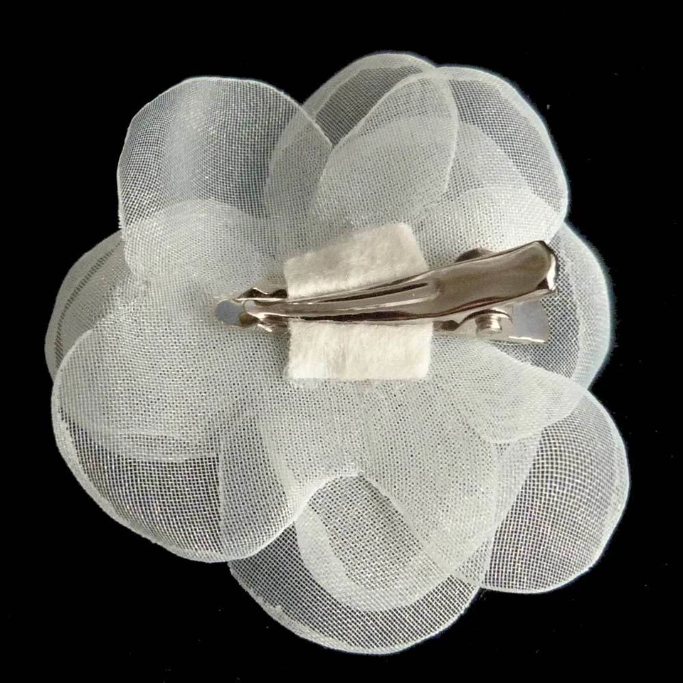 Pince à cheveux mariage cérémonie organza petite fleur plate blanche taille S - Photo 2/2
