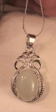 Dainty Furled Flute Topped Pearl Gray-Greenish Stone Silvertone Pendant Necklace