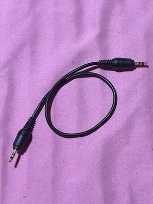 Black 3.5mm Male to Male AUX Audio Cable Universal Adapter
