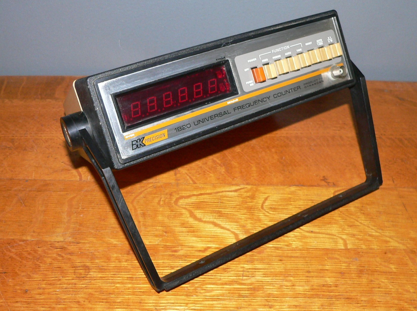 B+K Precision 6-Digit 1820 Universal Frequency Counter UNTESTED for PARTS/REPAIR