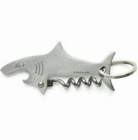 Kikkerland Shark Ring Keychain Garland