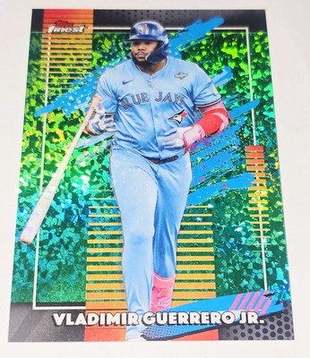 2026 Topps Finest Vladimir Guerrero Jr. Uncommon Green Diamond 27/99(JERSEY #)