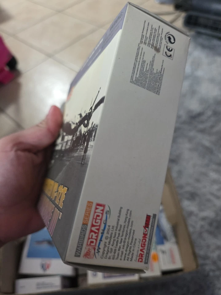 DRAGON WINGS WARBIRDS SERIES  1:400  LOCKHEED VC-121E  "COLUMBINE III" Read Desc - Image 4 of 4