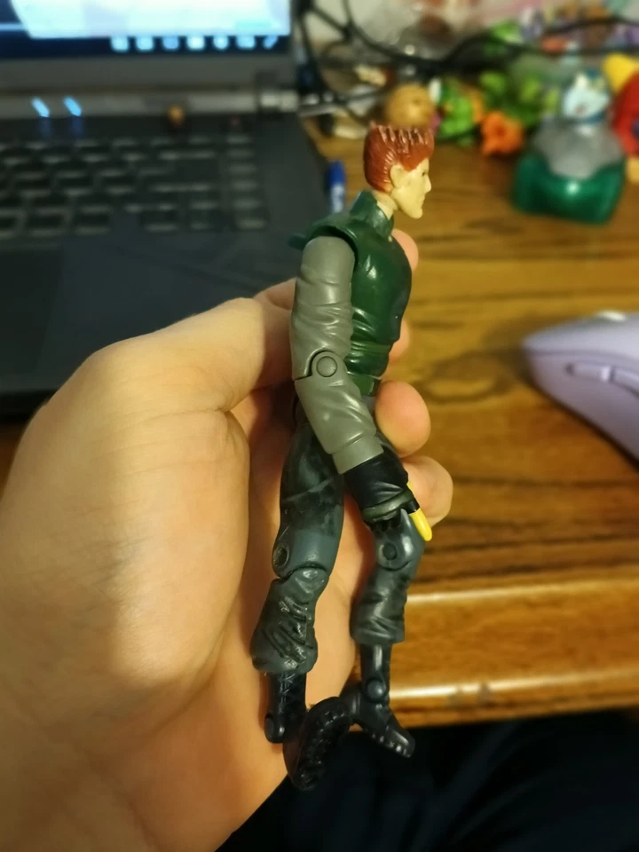 Винтажная экшн-фигурка 1998 ToyBiz Resident Evil Chris Redfield 5 дюймов CAPCOM STARS - Изображение 4 из 4