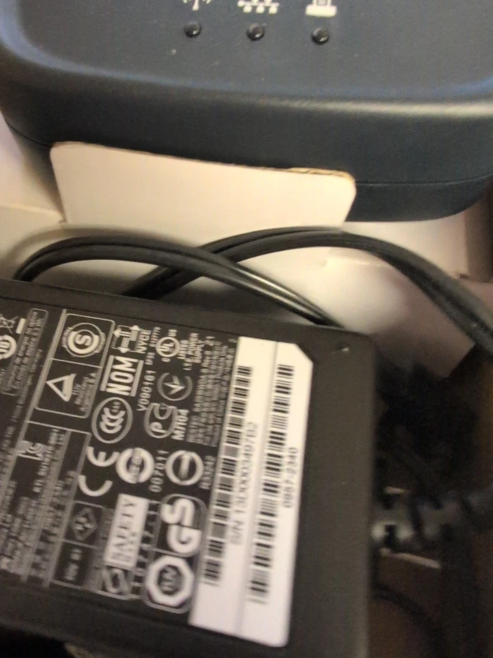 HP EW2500 JetDirect 802.11g Print Server J8021A - Tested - Image 2 of 4