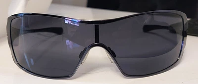 Gafas de sol Oakley Dart para hombre con escudo envolvente montura completa marco negro gris tintado - Imagen 1 de 4