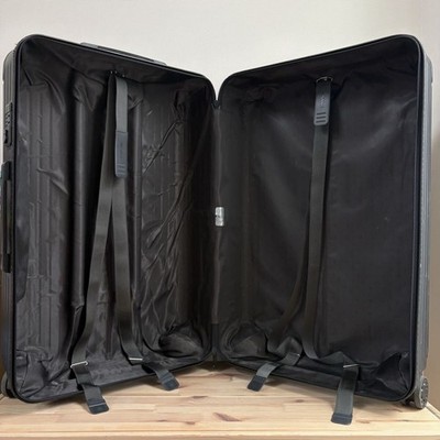 RIMOWA Essential L 85L Black Spinner 4 Wheel Carry On Suitcase