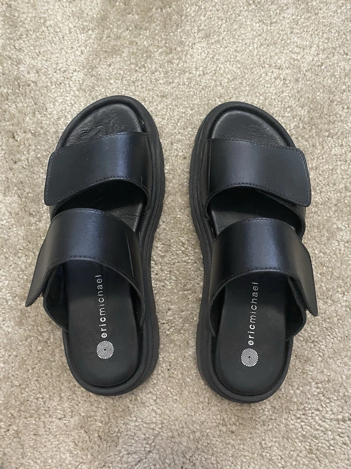 Eric Michael Sandals Women Black With adjustable Straps Size 8.5 / 40 Foto 2 de 4