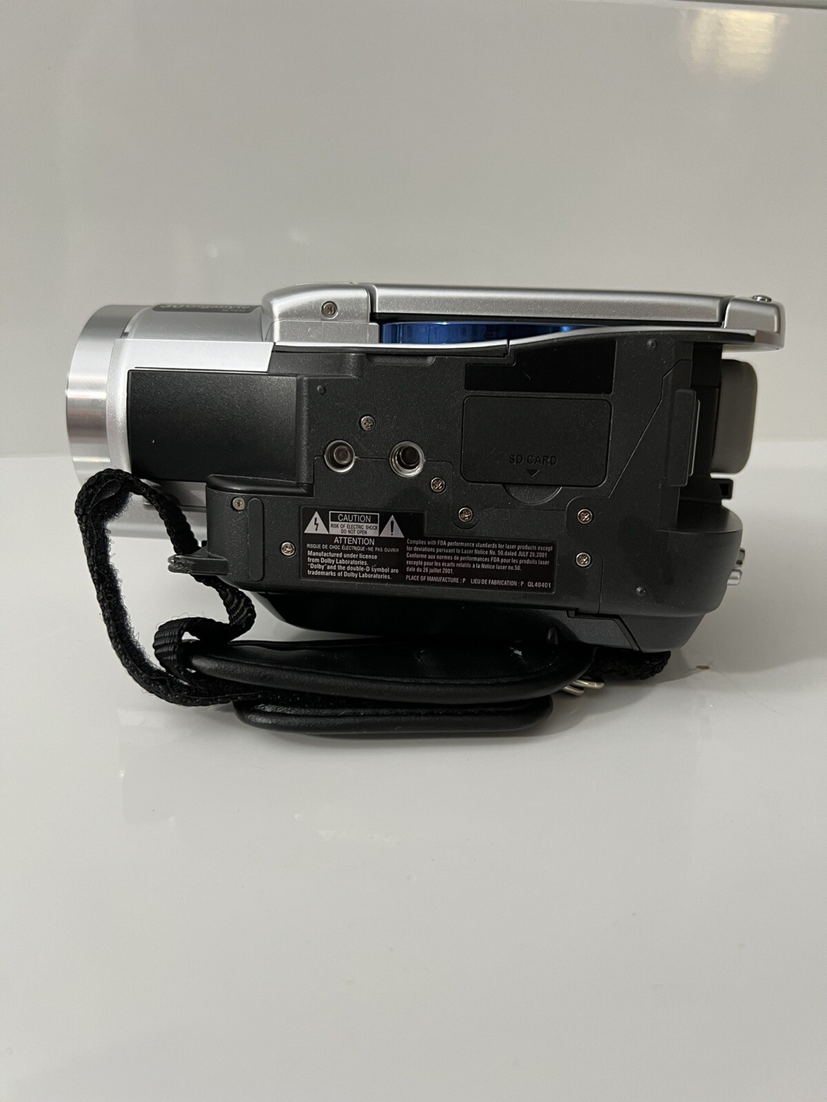 Rare Hitachi DZ-BD7HA BD & HDD Disc Video Camera Blu-Ray Cam Camcorder