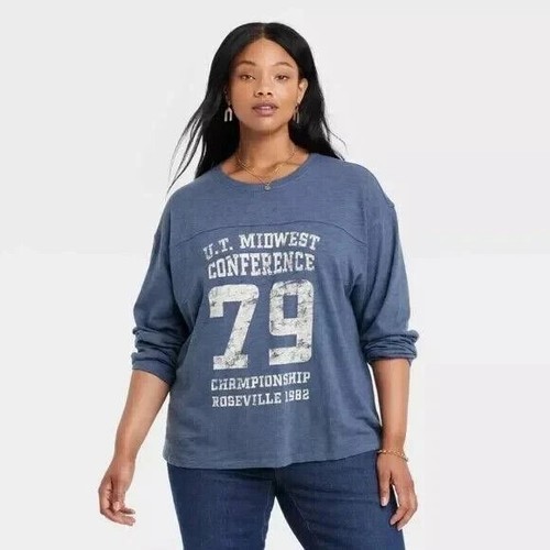 Women's Long Sleeve Varsity T-Shirt - Universal Thread - Blue Size XXL  196365345112 | eBay