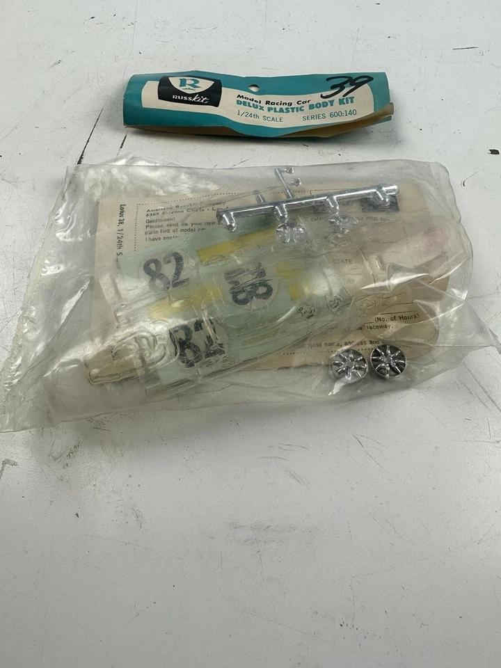 Kit de carrocería de plástico Russkit Lotus 38 Delux Foto 2 de 4