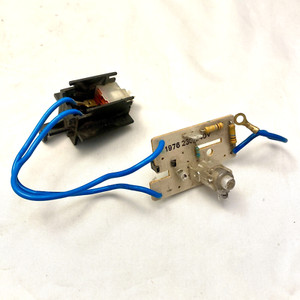 Original Neu Dyson CY23 CY28 Behälterbaugruppe Big Ball Staubsauger Tier (F33)