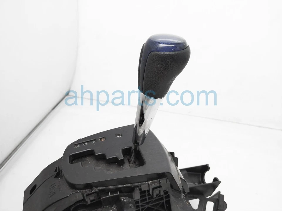 2012-2019 Toyota Prius C Auto Trans Floor Gear Shifter Selector Changer - Image 2 of 4