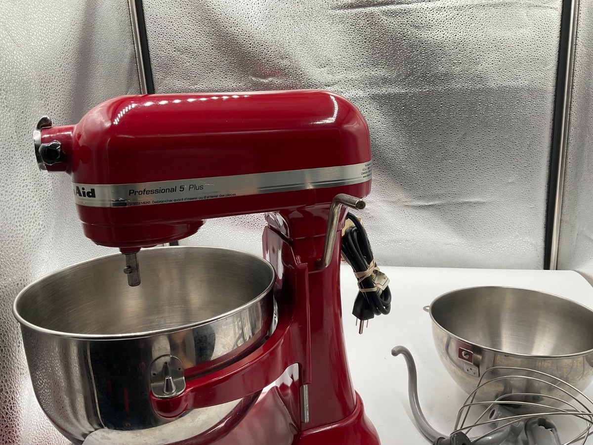 KitchenAid Professional 5 Plus Series Bowl-Lift Stand Mixer Silver