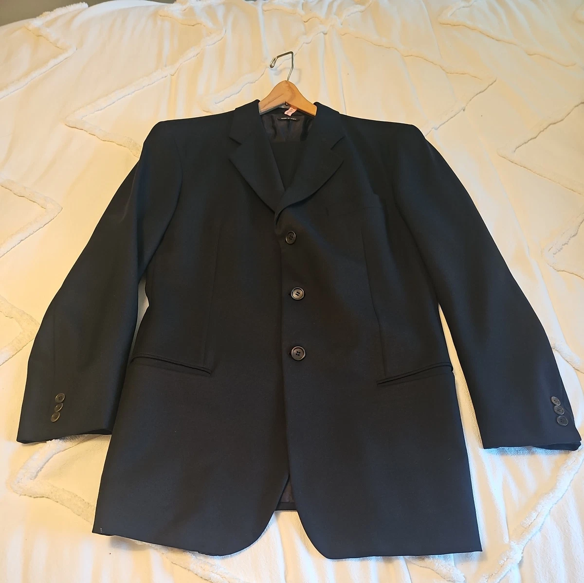 Giorgio Armani Regular 32 Waist Suits & Blazers for Men for sale
