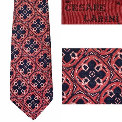 1970s Vintage Necktie Tie Loud Red Blue Brocade Cesare Larini Disco 4 1/2'' Wide