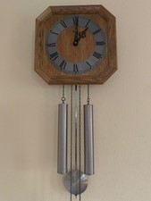 Hermle Wanduhr Pendeluhr mechanisch Eiche Ket...