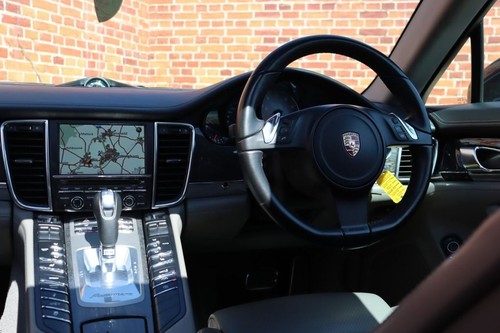 2010 PORSCHE PANAMERA 4.8 V8 4S HATCHBACK 5DR PETROL PDK 4WD EURO 5 (S/S) (400 P - Picture 11 of 24